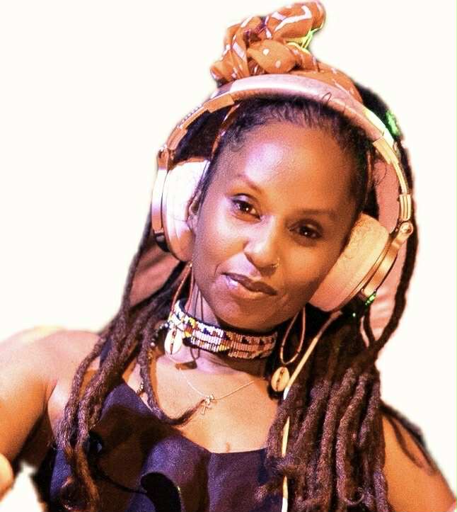 Booch & Beats DJ Night w/ Empress Neriah